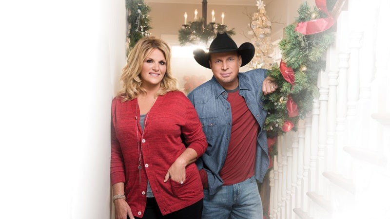 Garth Brooks + Trisha Yearwood gear up for the holidays with new duets album