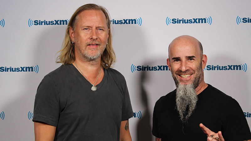 Jerry Cantrell discusses his songwriting style on 'Never Meet Your