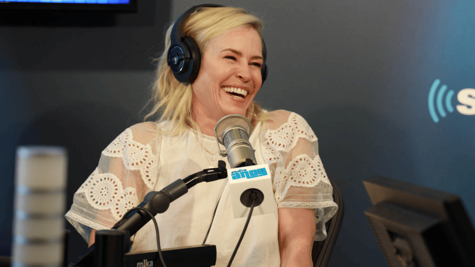 Chelsea Handler gets candid about sex, Tinder, harassment & therapy ...