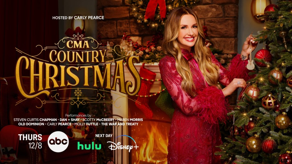 Listen to the 'CMA Country Christmas' Special SiriusXM