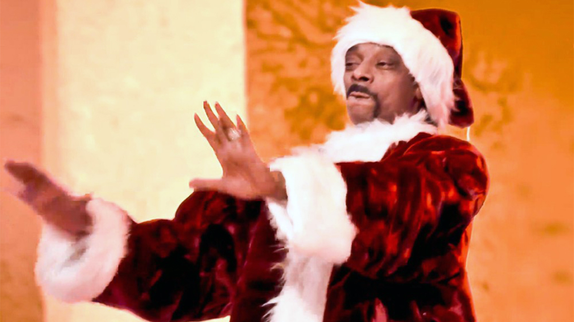 Snoop dogg christmas store story