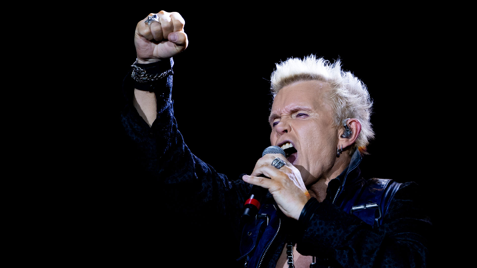 Billy Idol performs at the Mundo Stage during the Rock in Rio Festival at Cidade do Rock on September 09, 2022 in Rio de Janeiro, Brazil.