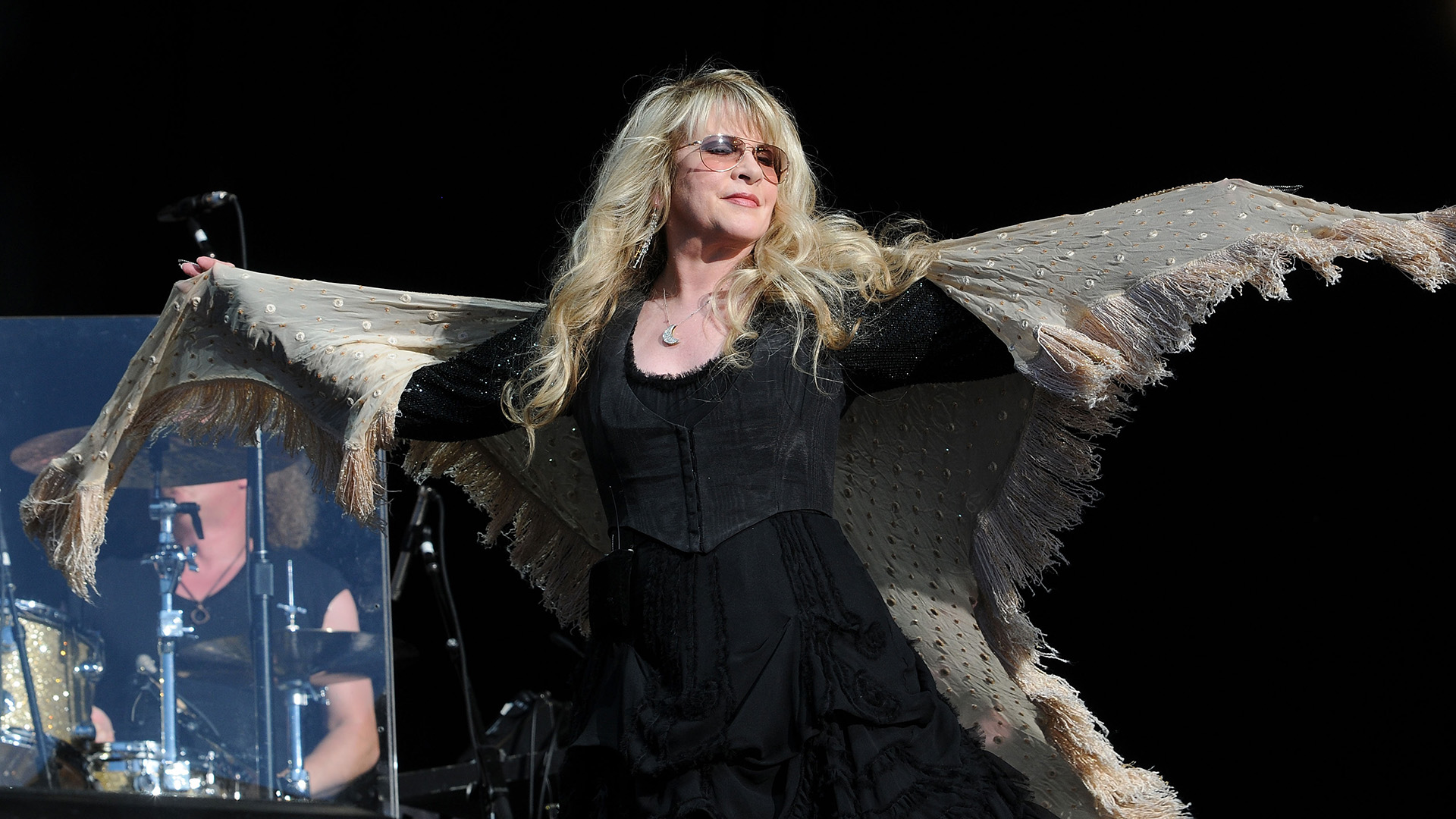 Stevie Nicks performs live on stage during the third day of the 'Hard Rock Calling' music festival at Hyde Park on June 26, 2011 in central London, England.