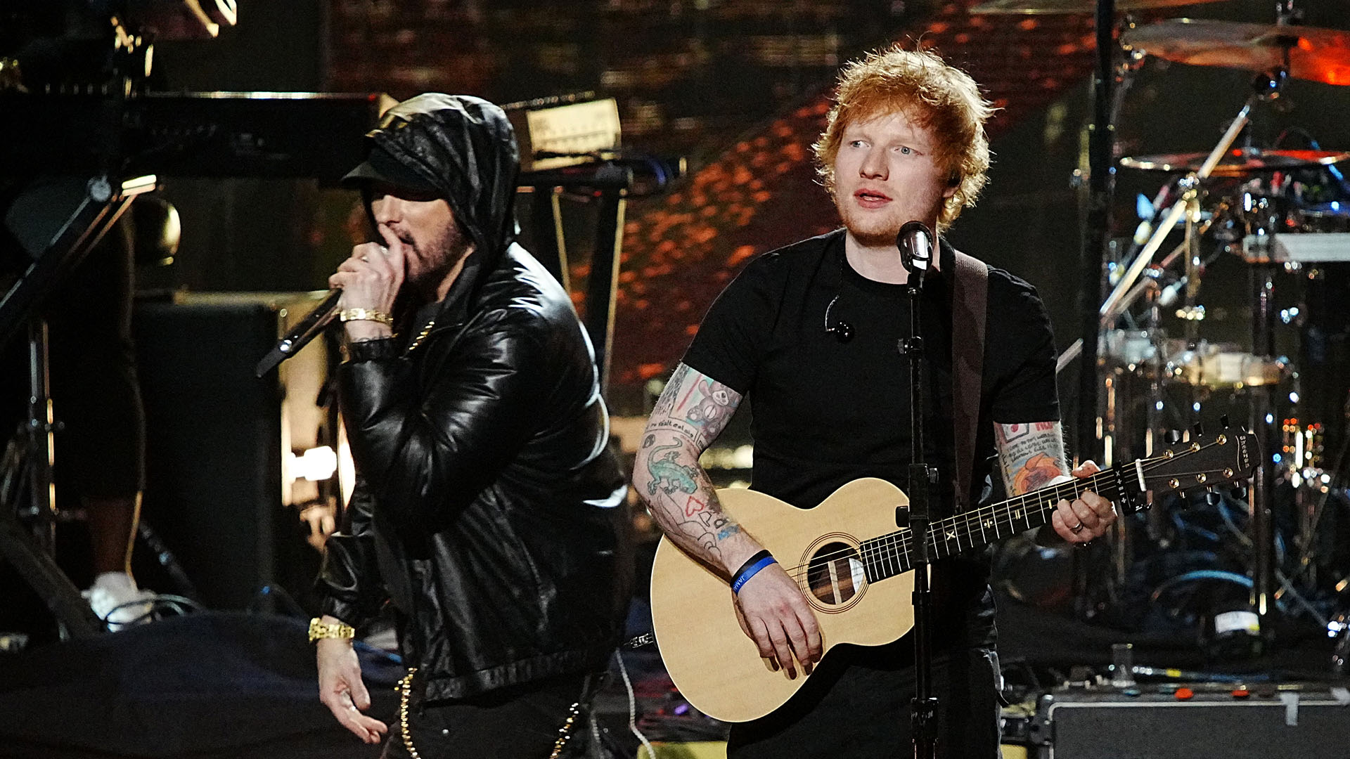 Inductee Eminem and Ed Sheeran perform on stage during the 37th Annual Rock & Roll Hall Of Fame Induction Ceremony at Microsoft Theater on November 05, 2022 in Los Angeles, California.