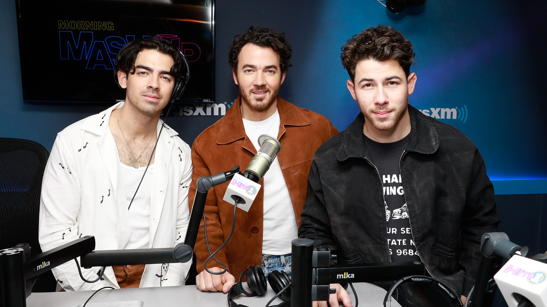 Jonas Brothers - SiriusXM Hits 1 Morning Mashup- year 3000