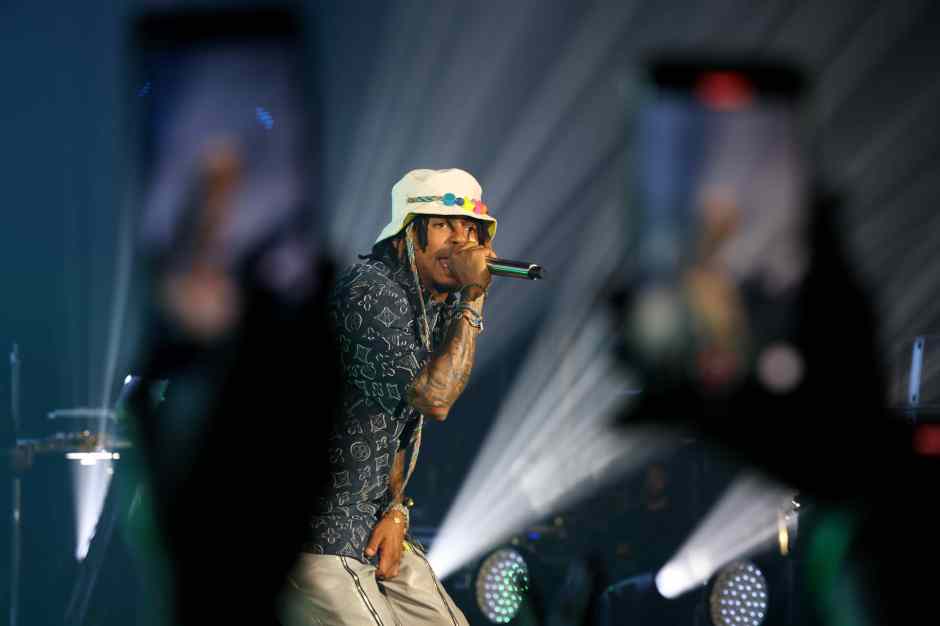 MIAMI, FLORIDA - OCTOBER 10: Ozuna performs on stage during SiriusXM & Pandora Present El Pulso at Ice Palace Film Studios on October 10, 2023 in Miami, Florida. (Photo by Alexander Tamargo/Getty Images for SiriusXM)