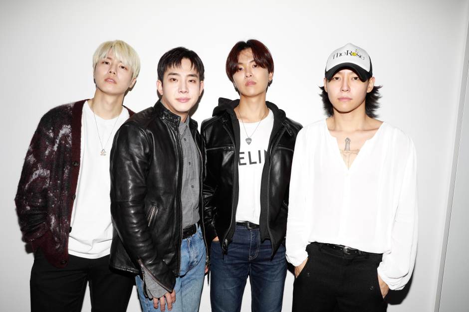 Korean rock group The Rose visits SiriusXM 2023