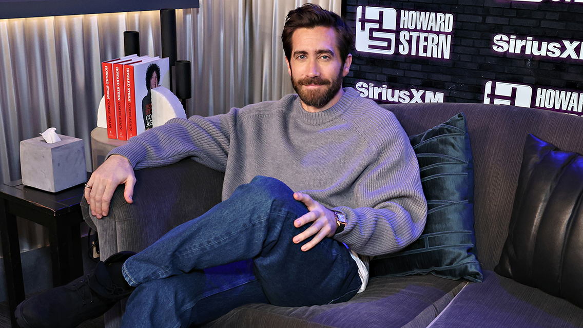 ‘Road House’ Star Jake Gyllenhaal Returns to ‘Howard Stern Show’
