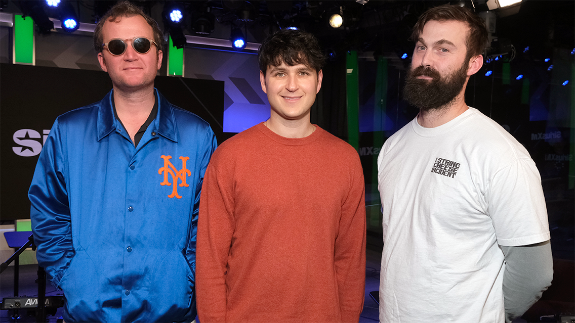 Vampire Weekend Perform Peggy-O by Grateful Dead on SiriusXM