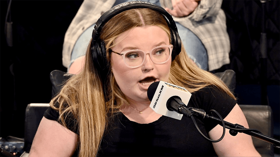 Photo of Honey Boo Boo as a guest host on SiriusXM Page Six Radio.