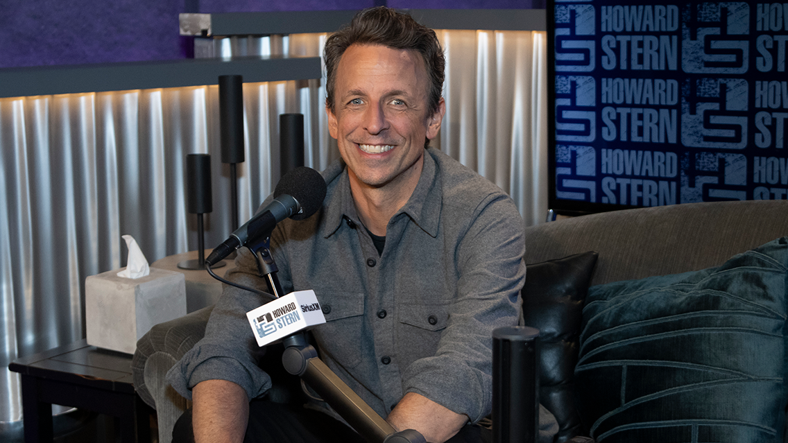 Seth Meyers Talks SNL, John Prine & More on 'Howard Stern Show'