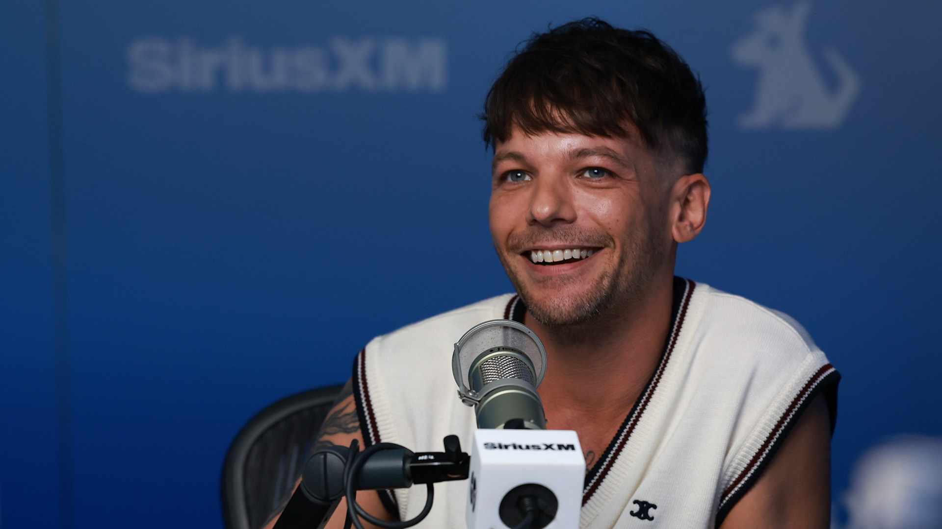 Louis Tomlinson Talks 'Lemonade' and 'HOW DID I GET HERE?' on SiriusXM Hits 1
